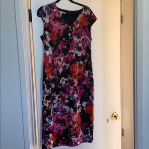 Maggy London Lovely floral dress